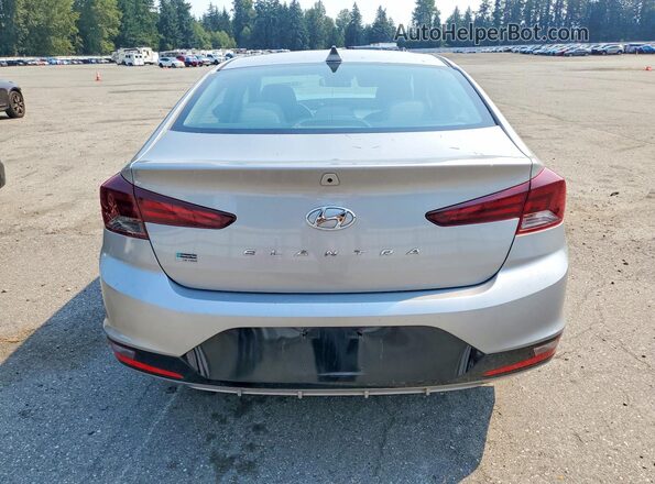 5NPD84LFXLH561511 2020 HYUNDAI ELANTRA Серебряный Вид сзади
