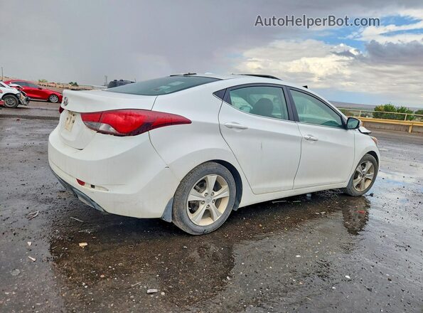 5NPDH4AE0GH688199 2016 HYUNDAI ELANTRA White Задня права чверть