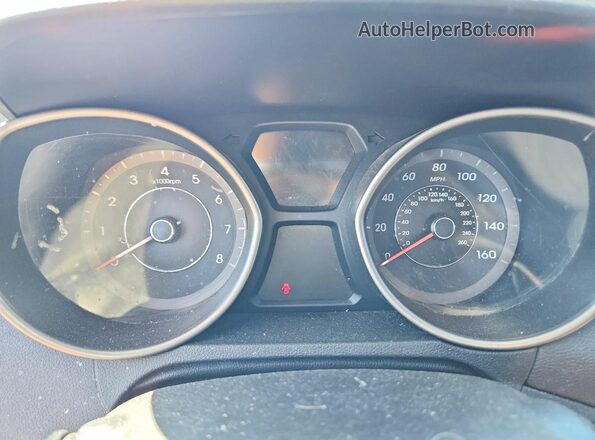 5NPDH4AE1GH668074 2016 HYUNDAI ELANTRA Золотой Вид щитка приборов