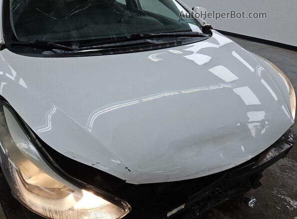 5NPDH4AE1GH728449 2016 HYUNDAI ELANTRA White 