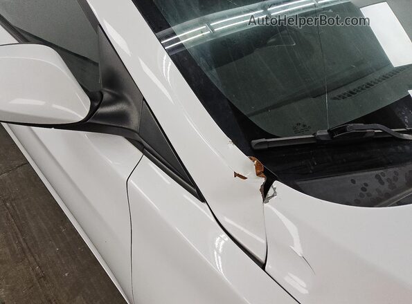 5NPDH4AE1GH728449 2016 HYUNDAI ELANTRA White 