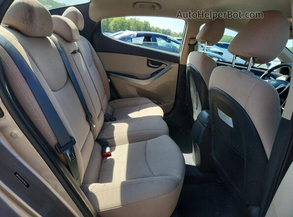 5NPDH4AE1GH785041 2016 HYUNDAI ELANTRA Brown Widok tylnych siedzeń