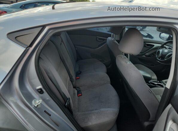 5NPDH4AE2GH730825 2016 HYUNDAI ELANTRA Gray Vista de los asientos traseros