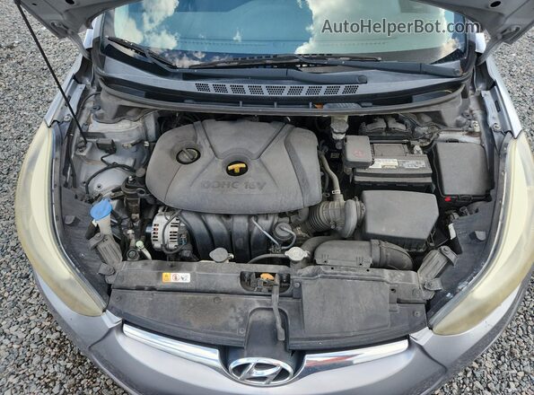 5NPDH4AE2GH730825 2016 HYUNDAI ELANTRA Gray Vista interior trasera