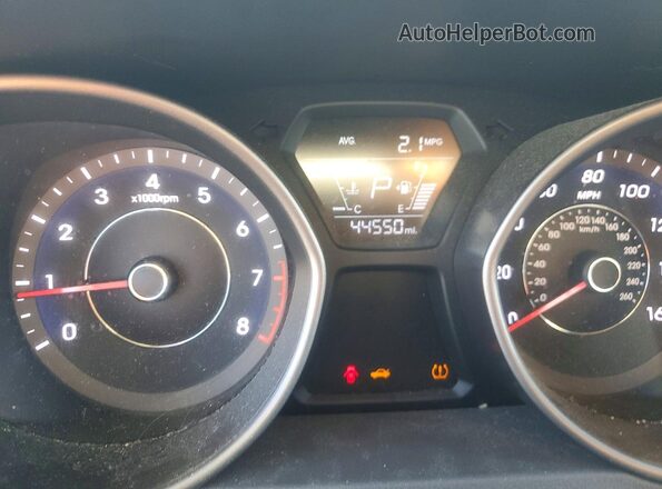 5NPDH4AE2GH745860 2016 HYUNDAI ELANTRA Red Instrument cluster view