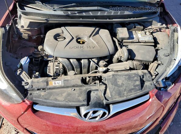 5NPDH4AE4GH716571 2016 HYUNDAI ELANTRA Red Widok wnętrza z tyłu