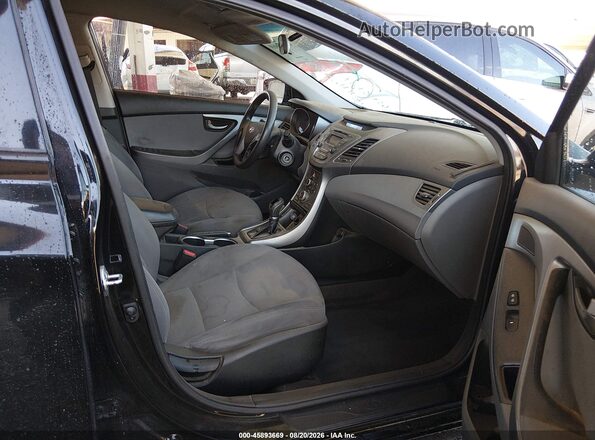 5NPDH4AE5GH698937 2016 HYUNDAI ELANTRA Black Вид салону спереду