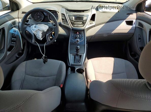 5NPDH4AE6GH770339 2016 HYUNDAI ELANTRA Silver Widok deski rozdzielczej