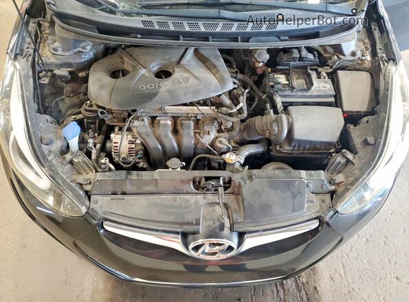 5NPDH4AE8GH784727 2016 HYUNDAI ELANTRA Black Вид задньої частини салону