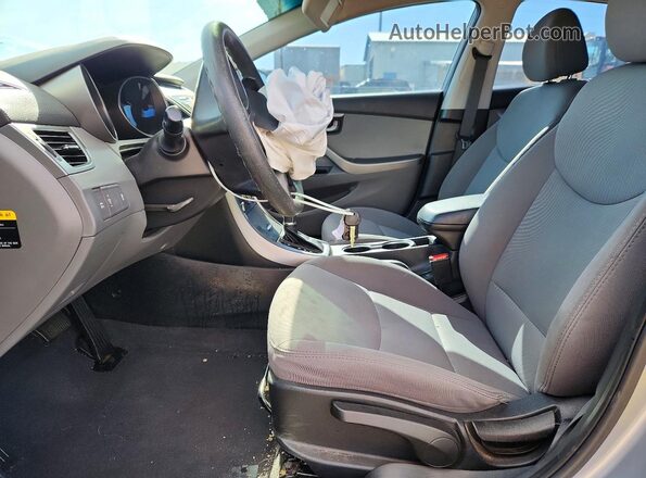 5NPDH4AE9GH694485 2016 HYUNDAI ELANTRA Silver Սալոնի դիմացի տեսք