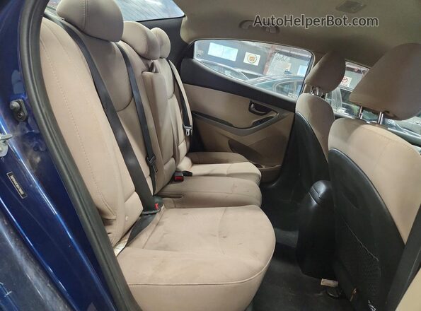 5NPDH4AE9GH796661 2016 HYUNDAI ELANTRA Blue Vista de los asientos traseros