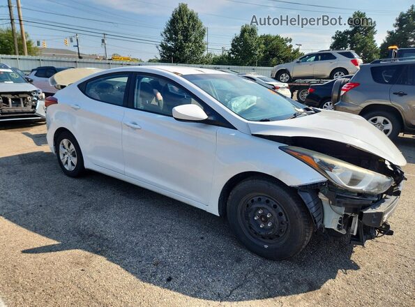 5NPDH4AEXGH765855 2016 HYUNDAI ELANTRA White Առջևի աջ