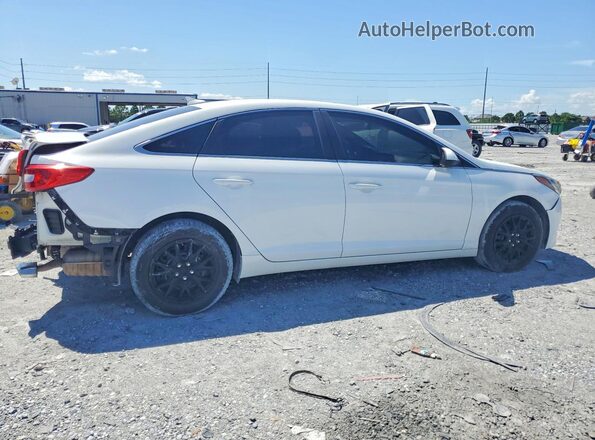 5NPE24AF0HH474104 2017 HYUNDAI SONATA White Задня права чверть