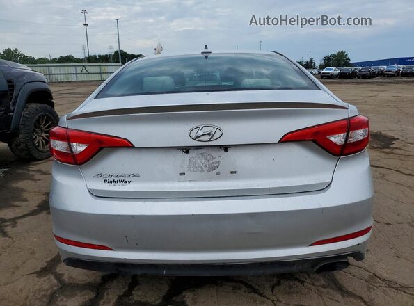 5NPE24AF0HH545818 2017 HYUNDAI SONATA Silver Вид ззаду
