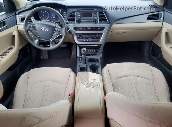 5NPE24AF0HH579015 2017 HYUNDAI SONATA Gray Vista del salpicadero
