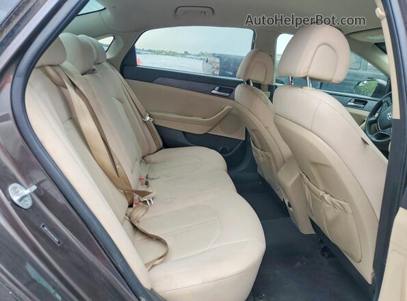 5NPE24AF0HH579015 2017 HYUNDAI SONATA Gray Vista de los asientos traseros