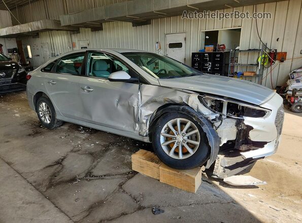 5NPE24AF0JH600175 2018 HYUNDAI SONATA Silver Front right