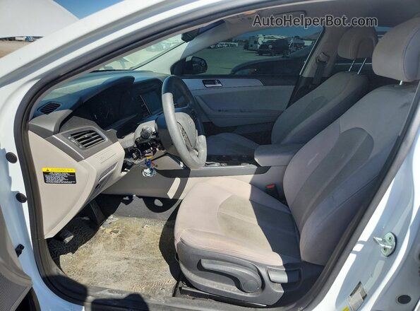5NPE24AF1GH266098 2016 HYUNDAI SONATA White Vista interior delantera