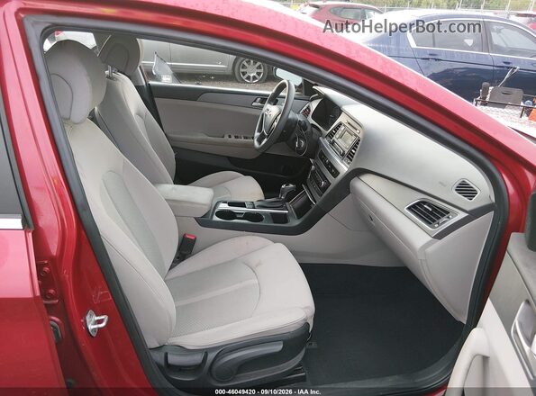 5NPE24AF1HH489467 2017 HYUNDAI SONATA Red Vista interior delantera