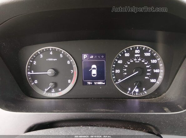 5NPE24AF1HH489467 2017 HYUNDAI SONATA Red Vista de los asientos traseros