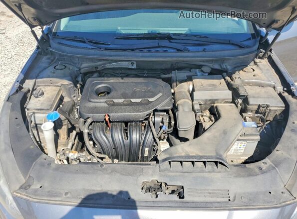 5NPE24AF1JH725413 2018 HYUNDAI SONATA Gray Widok wnętrza z tyłu