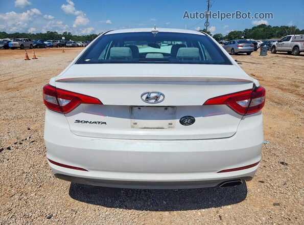 5NPE24AF2HH555895 2017 HYUNDAI SONATA White Вид ззаду
