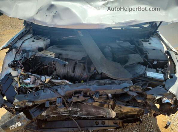 5NPE24AF2HH555895 2017 HYUNDAI SONATA White Вид задньої частини салону