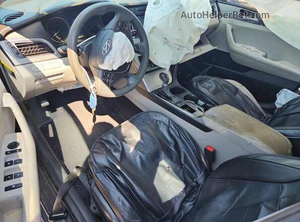 5NPE24AF3GH359320 2016 HYUNDAI SONATA Blue Widok deski rozdzielczej