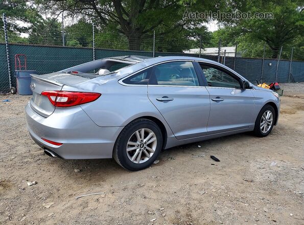 5NPE24AF4HH436598 2017 HYUNDAI SONATA Silver Задня права чверть