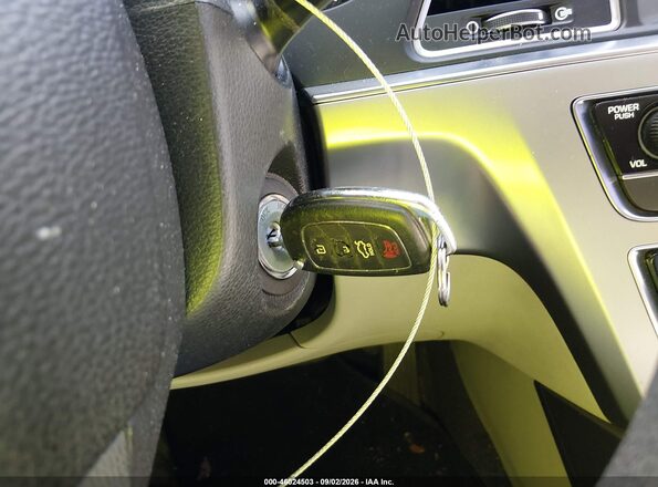5NPE24AF4HH561049 2017 HYUNDAI SONATA Silver Dashboard view