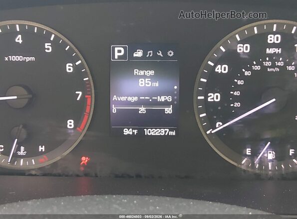 5NPE24AF4HH561049 2017 HYUNDAI SONATA Silver Rear seats view