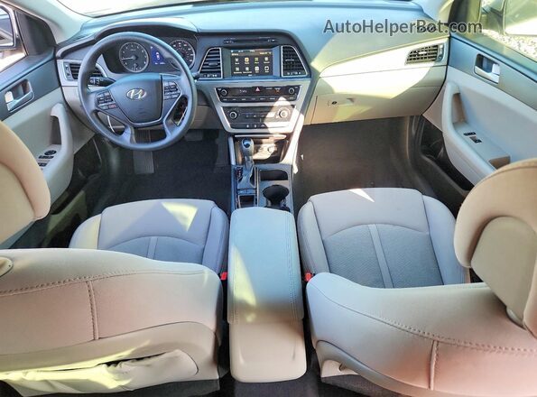5NPE24AF5GH336671 2016 HYUNDAI SONATA Серебряный Вид панели приборов