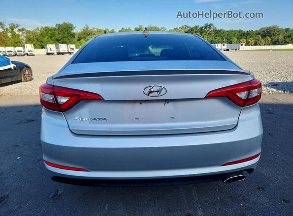 5NPE24AF5GH336671 2016 HYUNDAI SONATA Серебряный Вид сзади