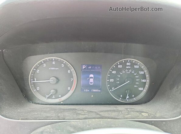 5NPE24AF5HH518470 2017 HYUNDAI SONATA Red Vista del cuadro de instrumentos
