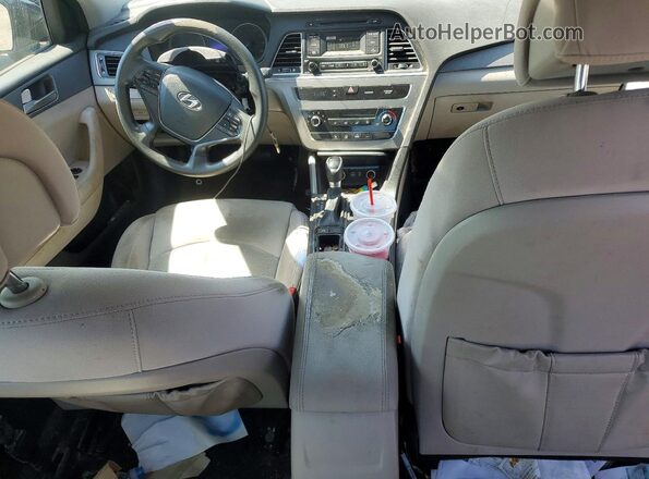 5NPE24AF5HH522583 2017 HYUNDAI SONATA Черный Вид панели приборов