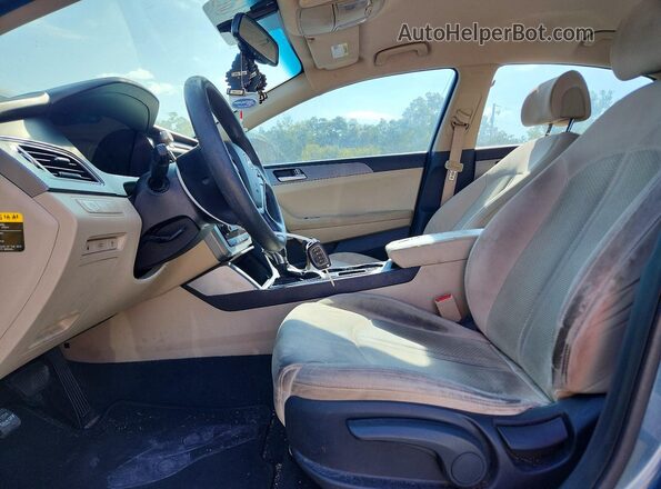 5NPE24AF8GH326698 2016 HYUNDAI SONATA Blue Front interior view