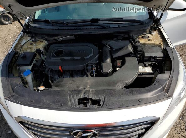 5NPE24AF8HH477364 2017 HYUNDAI SONATA White უკანა სალონის ხედი