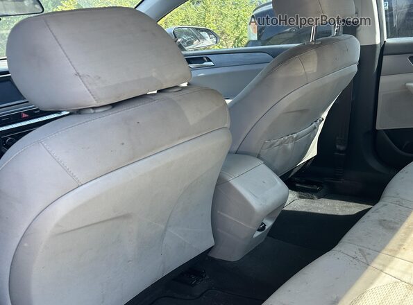 5NPE24AF9JH618383 2018 HYUNDAI SONATA  VIN sticker view