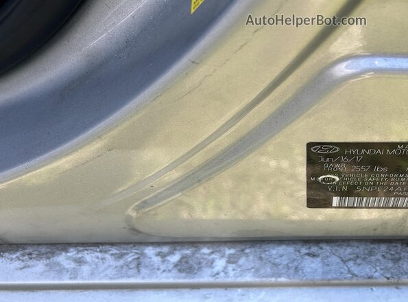 5NPE24AF9JH618383 2018 HYUNDAI SONATA  Engine compartment view