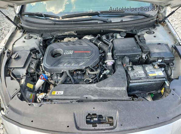 5NPE34AB1HH577512 2017 HYUNDAI SONATA Silver Widok wnętrza z tyłu