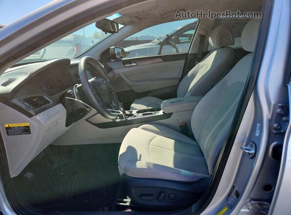 5NPE34AF0GH339488 2016 HYUNDAI SONATA Silver Սալոնի դիմացի տեսք