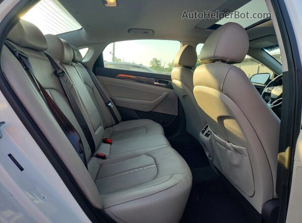 5NPE34AF0KH787559 2019 HYUNDAI SONATA White Vista de los asientos traseros