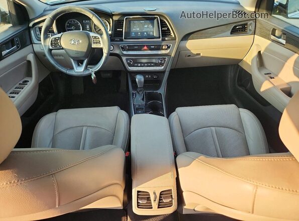 5NPE34AF0KH787559 2019 HYUNDAI SONATA White Vista del salpicadero