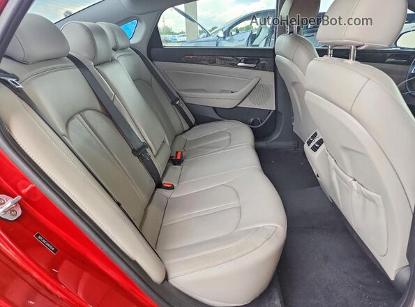 5NPE34AF2JH619548 2018 HYUNDAI SONATA Red Widok tylnych siedzeń