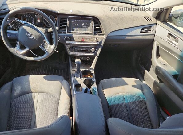 5NPE34AF2JH643624 2018 HYUNDAI SONATA Серый Вид панели приборов