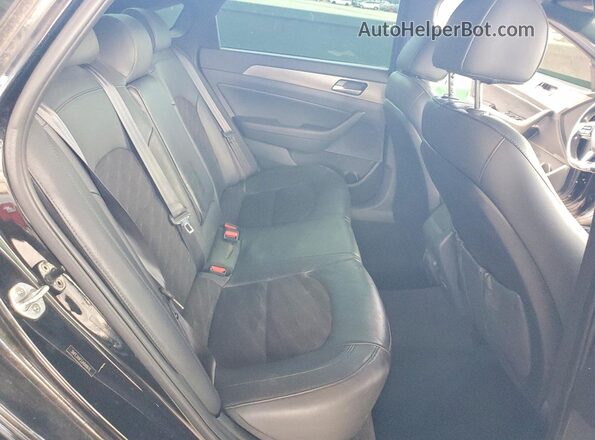 5NPE34AF2JH689616 2018 HYUNDAI SONATA Black Widok tylnych siedzeń
