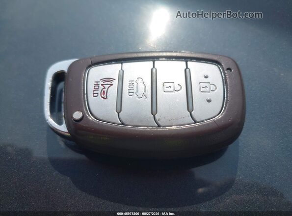 5NPE34AF3GH323883 2016 HYUNDAI SONATA Maroon Vista del salpicadero