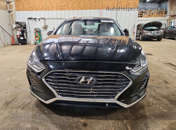 5NPE34AF3JH662831 2018 HYUNDAI SONATA Black Widok z przodu