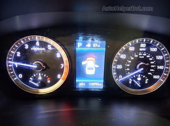 5NPE34AF3JH662831 2018 HYUNDAI SONATA Black Widok zestawu wskaźników
