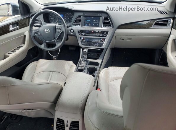 5NPE34AF4HH463751 2017 HYUNDAI SONATA Silver Вид панелі приладів